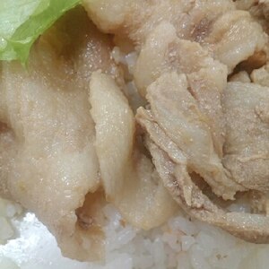 豚肉の塩麹入り生姜焼き